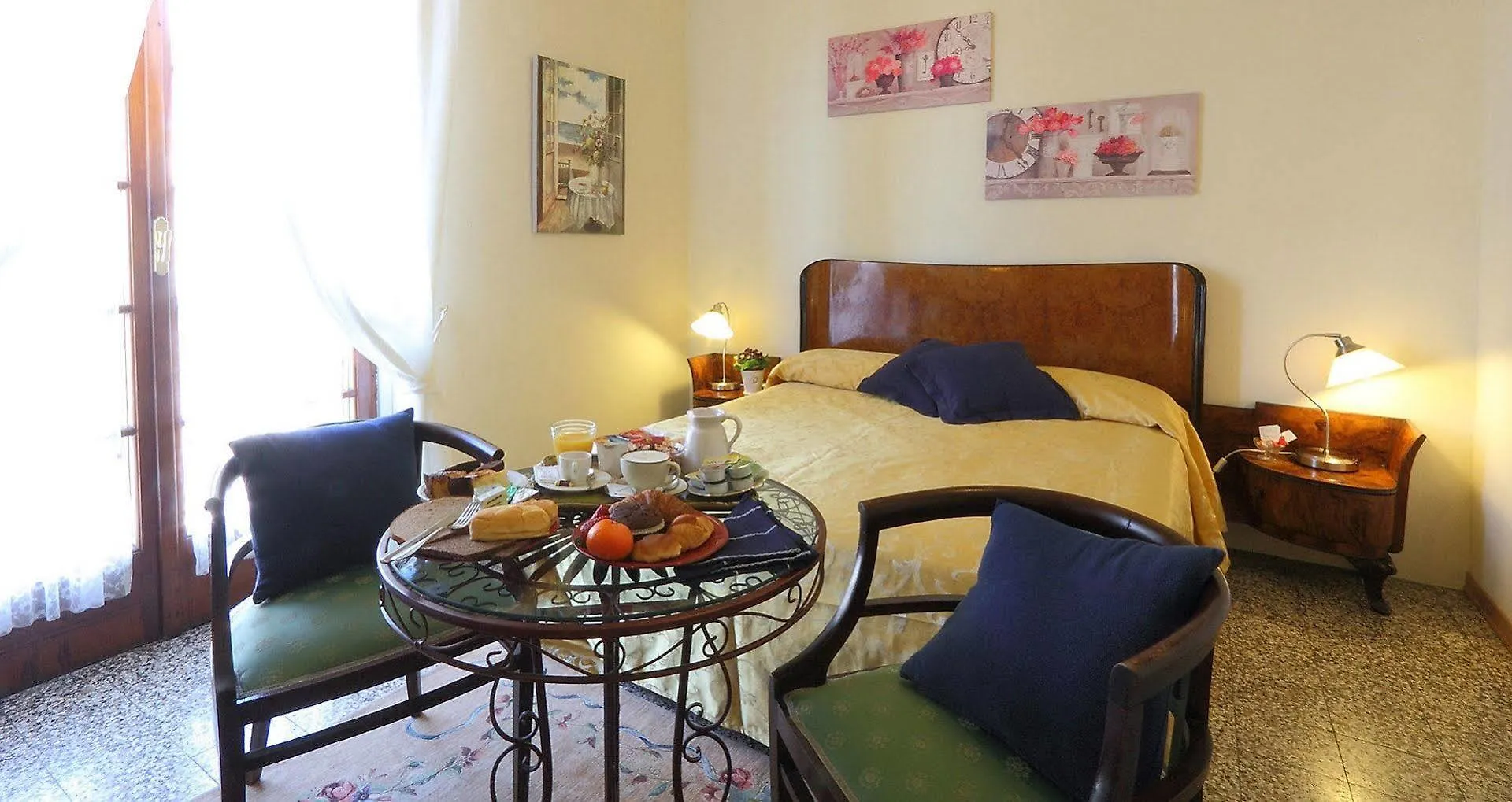 *** Bed & Breakfast 1900 Artevita B&B Florence Italy